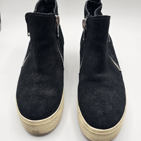 Steve Madden Black Suede Wedgie Platform Ankle Sneakers - Picture 1 of 13